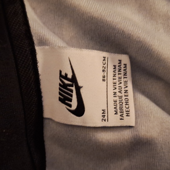 Nike black camo 24 month track suit - Picture 4 of 6